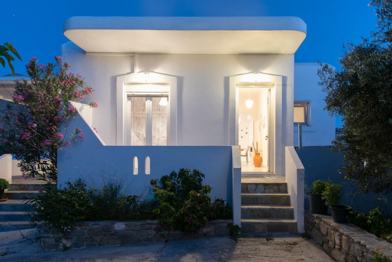 Villa Tonia Parasporos Exterior photo